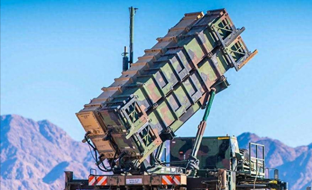 告别S300，国产红旗9C接班，中国防空导弹的“换挡加速”时代到来