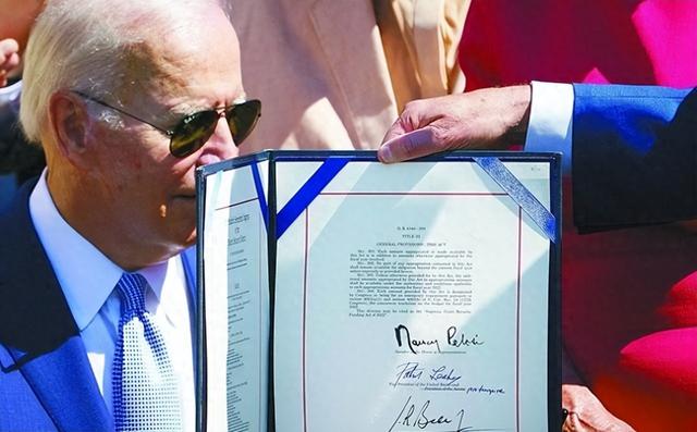 让人啼笑皆非的一幕出现了，中国减少采购芯片，欧美芯片内讧