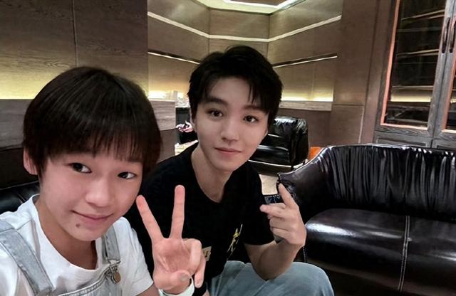 全红婵做梦也没想到，自己随手一个动作	，竟给王俊凯招来个大麻烦