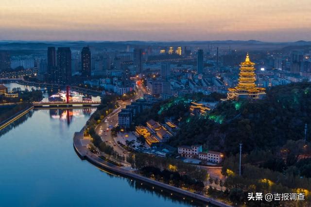培树新风尚 文明月月行 | 净化赋能旅游发展辽源魅力引客常回头