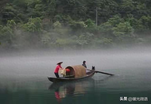 一个人熬到没有朋友，也没有微信红点、饭局邀约，反而值得恭喜