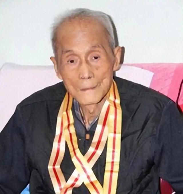 江苏一百岁老人，时隔60多年才突然发现：自己是中央特科重要人员