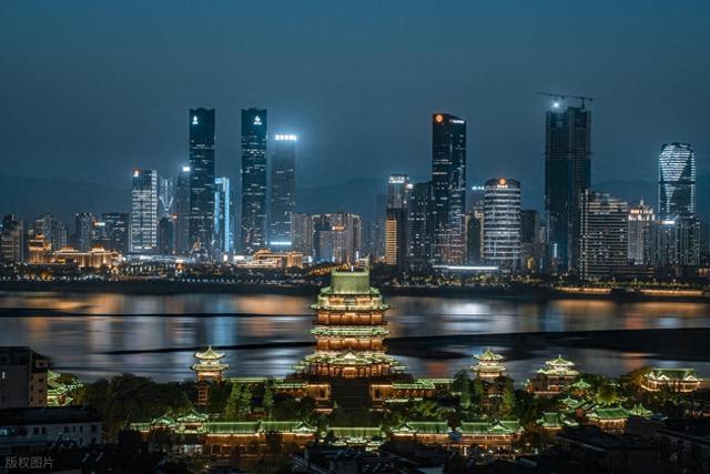 南昌登顶今年国庆夜生活活力城市
