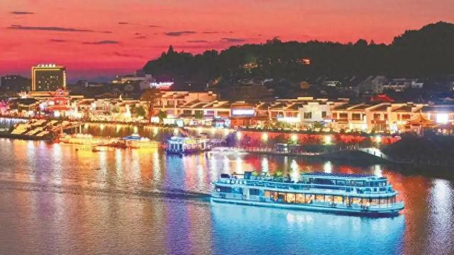 万亿文旅收入背后，安徽做对了什么？广西又为何栽了跟头？