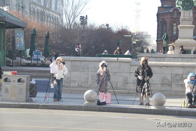 蹭热度，数十个直播销售团队扎堆索菲亚教堂