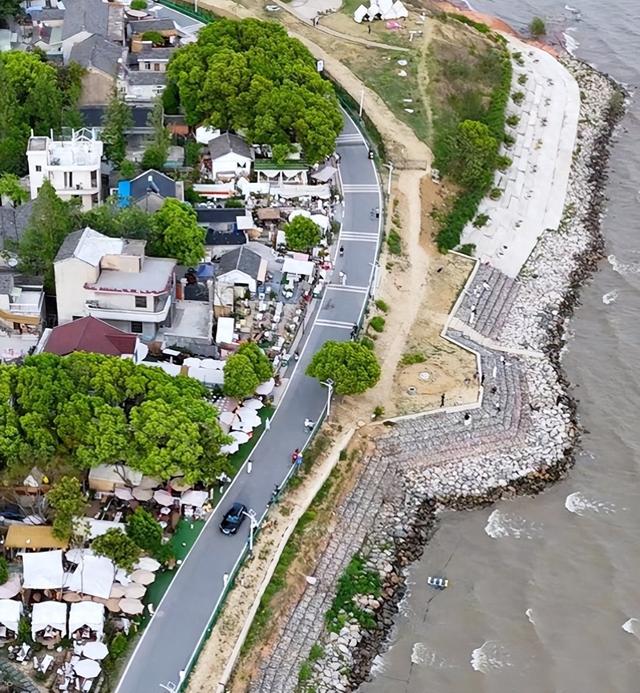 十一游玩圣地！巢湖村落火出圈，茶舍接待45万游客，渔民弃渔靠湖