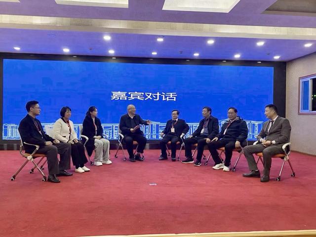 河南省社会科学学术年会分会场  暨河南省第五届商业经济论坛在商丘师范学院举办