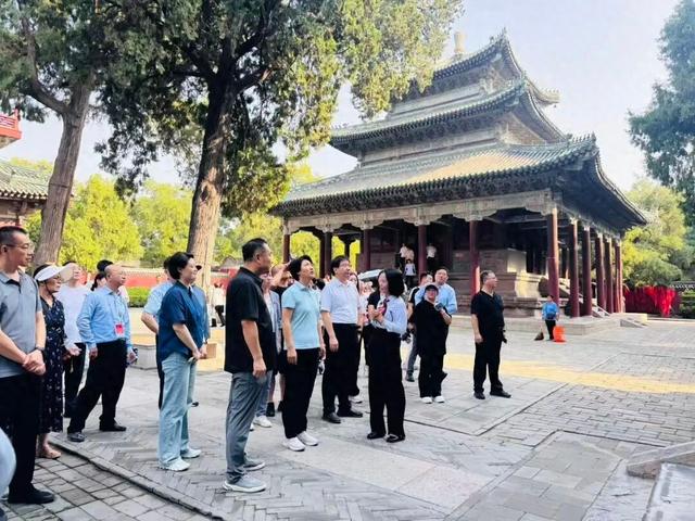 第九届河北省旅发大会石家庄分会场观摩活动走进正定 受邀嘉宾畅游古城 沉浸体验古城古韵