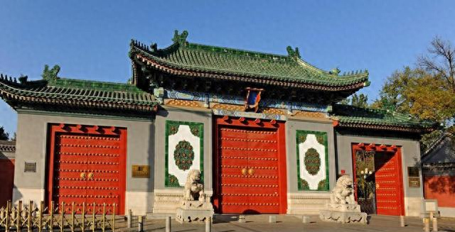 离故宫六百米，神秘绿色古建，开放但少人探访