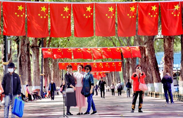 不可思议！还有2天国庆节，这4个“反常”现象，却跟往年大不相同