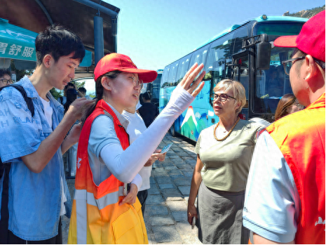 青岛崂山：文明旅游绘就山海新画卷，品质服务擦亮城市金名片
