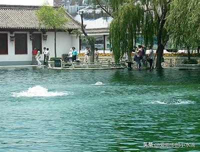 墨泉：喷涌的天地玄黄