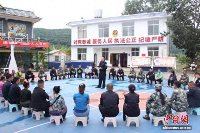 探访中缅边境：治安好了，寨子成景区