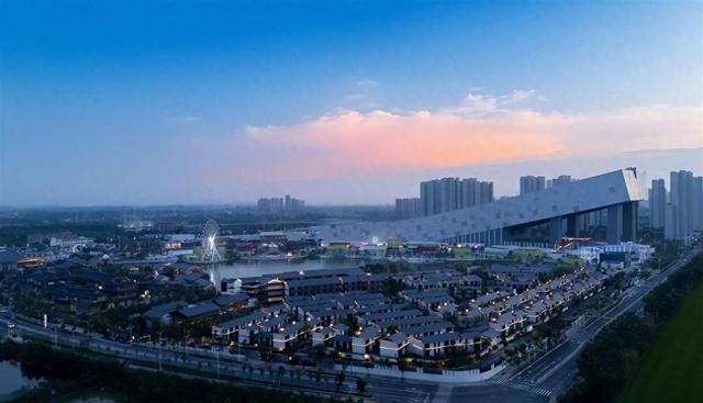 武汉又有新玩法：“滑雪+泡汤”一站式休闲体验受热捧