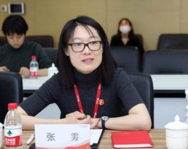 刘强东美女助理：出身普通，却深得刘强东信任，名下400多家公司