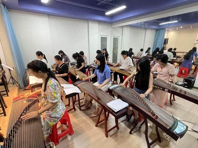 “不打烊”的文化关怀：武江文旅体局的惠民新实践