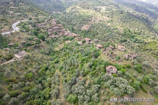 埃费勒之路：串联安纳托利亚西部山村与泽贝克遗产的徒步秘境