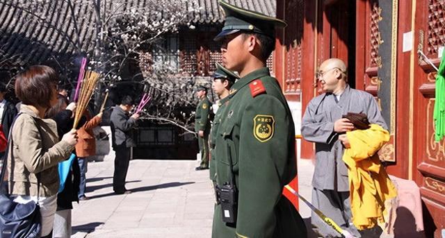 中国有一座小小古庙，武警却全日驻守其中，背后隐藏怎样玄机？
