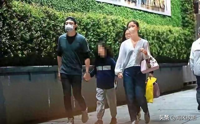 林心如一家三口逛街被拍，霍建华看闺女的眼神藏不住爱意