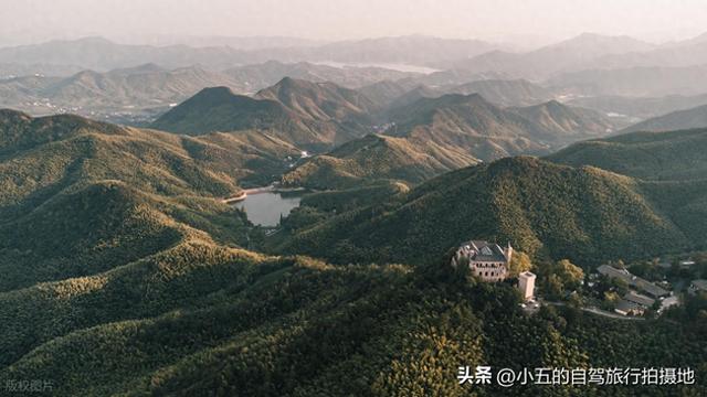 江浙沪 2h 微度假攻略｜5 个神仙地 48h 躺平计划，打工人逃离城市必藏