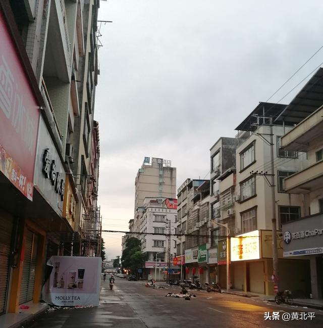 广西南宁市第一大镇果真名不虚传，繁华程度可跟市区有一拼