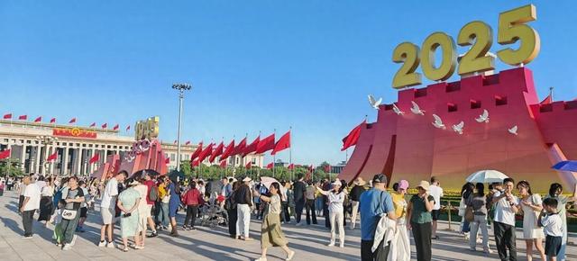 一周内游客破百万！现在天安门广场最火的打卡点在这里