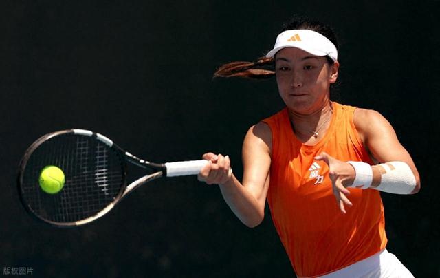 澳网爆大冷：女单8强赛对阵	，前世界第一0-2完败，中国金花创惊喜