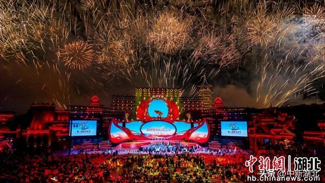 荆州方特连续两年跻身亚太20强 成湖北文旅耀眼名片