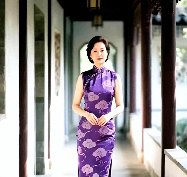 两性关系：40岁后！女人不怕你动手动脚，就怕你动这3样！