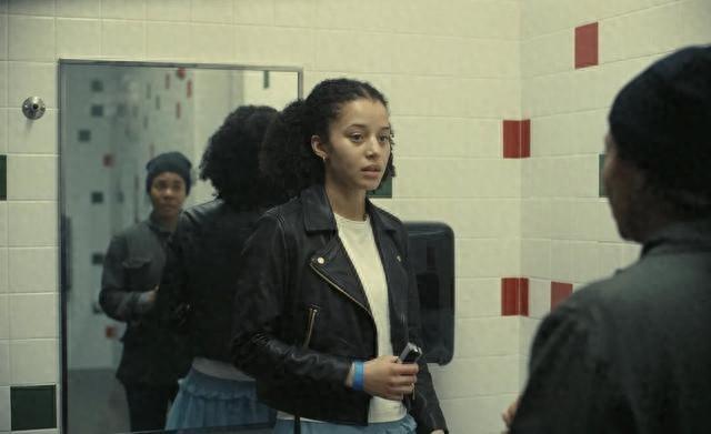 票房女王破解版无限鲜花（票房从1365亿跌到1730万）