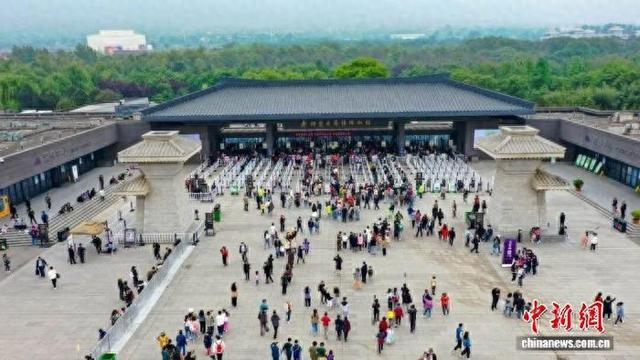 秦始皇帝陵博物院今年观众接待量已突破1000万人次