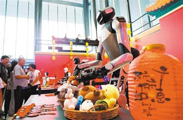 让机器人更智慧——2025世界机器人大会掠影