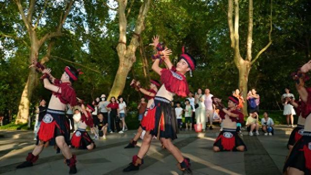 “杭情施意”！恩施携22℃的清凉邀杭州共享“避暑天堂”