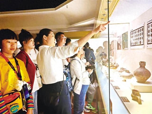 展览新意足 文创佳评多