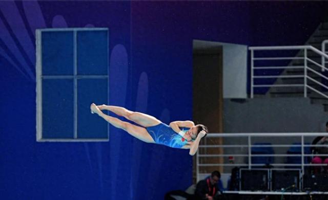 全运会：首位跳水双冠王诞生，广东队连战三金，全红婵冲击第2金