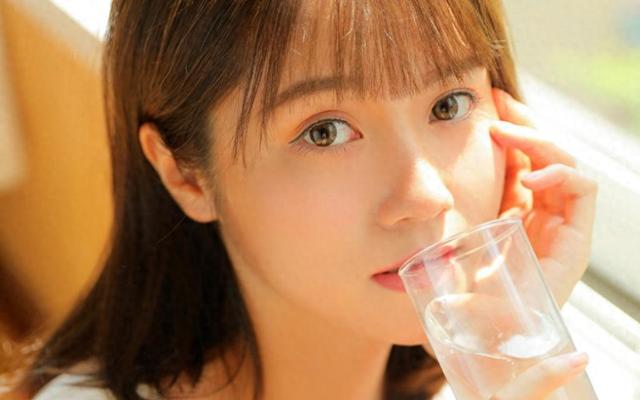 如何在微信群里打招呼?（初次加微信怎么打招呼掌握技巧）