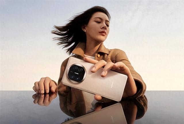 双十一折叠屏换机首选！华为折叠家族热销：多形态满足全场景需求