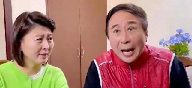 能救闫学晶的只有他了！不是赵本山	，是照出她初心的冯巩