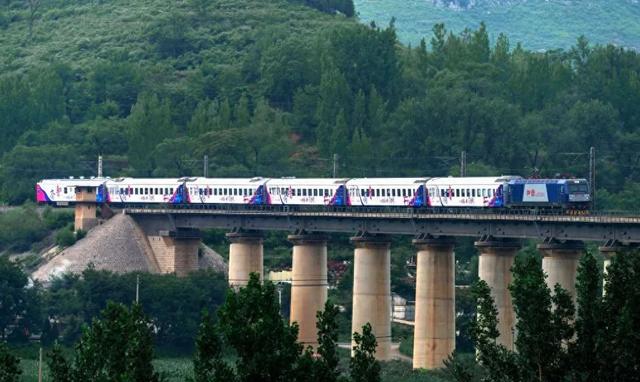 “泰山黄河号”旅游列车暑运上线 停靠源迁、南仇、桓台等站