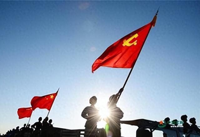 反华势力出现？93阅兵期间，多人公开诋毁中国，内容荒诞身份特殊