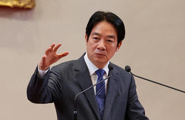 赖清德当局发出警告，不准任何人参加九三阅兵，大陆四字预言结局