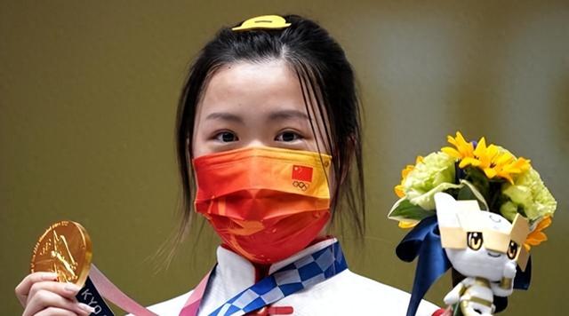 短短2年，23岁杨倩跌落神坛，奥运冠军开始反思：我让你们失望了