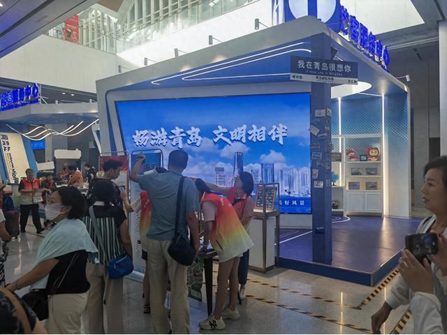 “畅游青岛 文明相伴”！市北区宣传倡导“海上旅游 文明‘邮’你”邮轮文明旅游新风