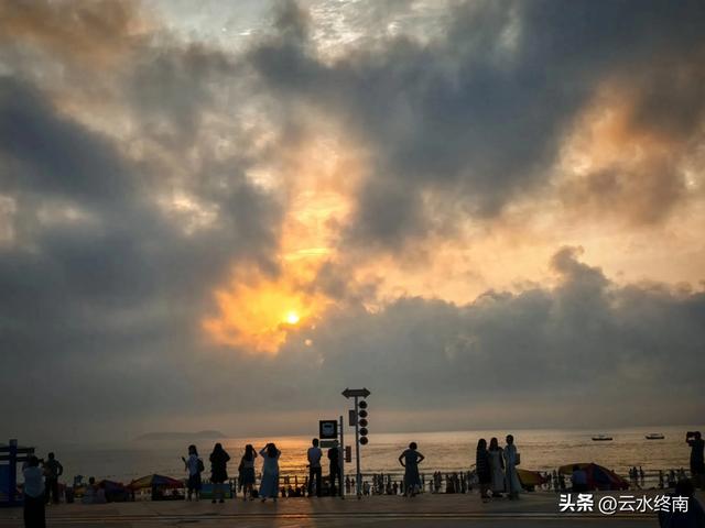 伙计们，大家等着：2035年，我们就从这个岛坐着高铁去台北
