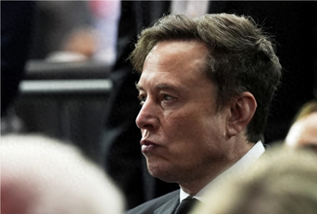NASA代理局长指认SpaceX登月进度落后或将“靠边站”，马斯克“疑被激怒”连发数帖发起攻击