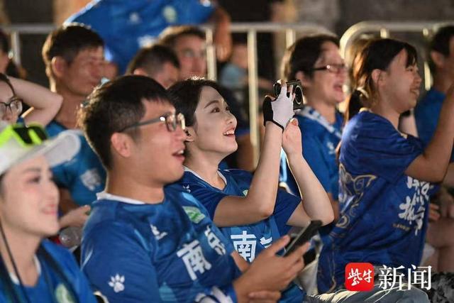 “苏超”持续火爆引向文旅 带动城市友好互动