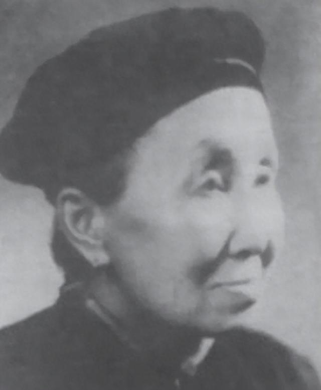 1950年蒋介石姐姐被判死刑，周总理求情无果：原来她还有另一身份