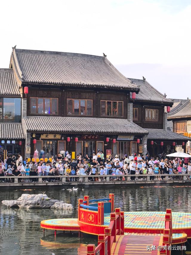 洛邑古城和倒盏村：曾经都是网红地，为何现在冰火两重天？