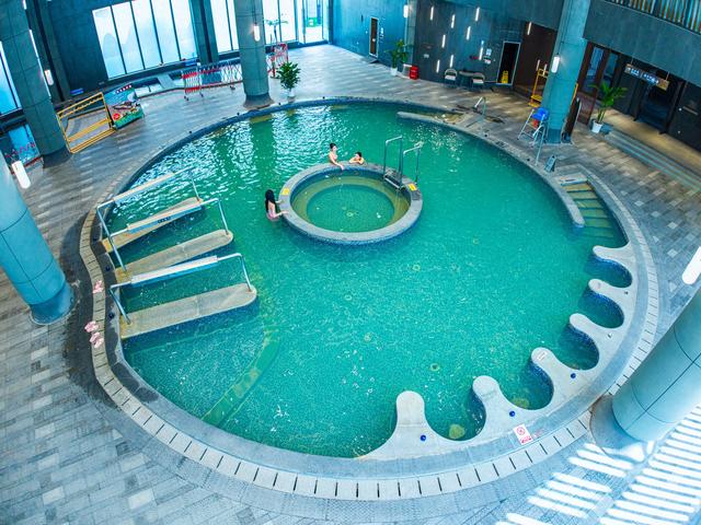 雅安石棉：一池温泉书写冬日里的热情诗行