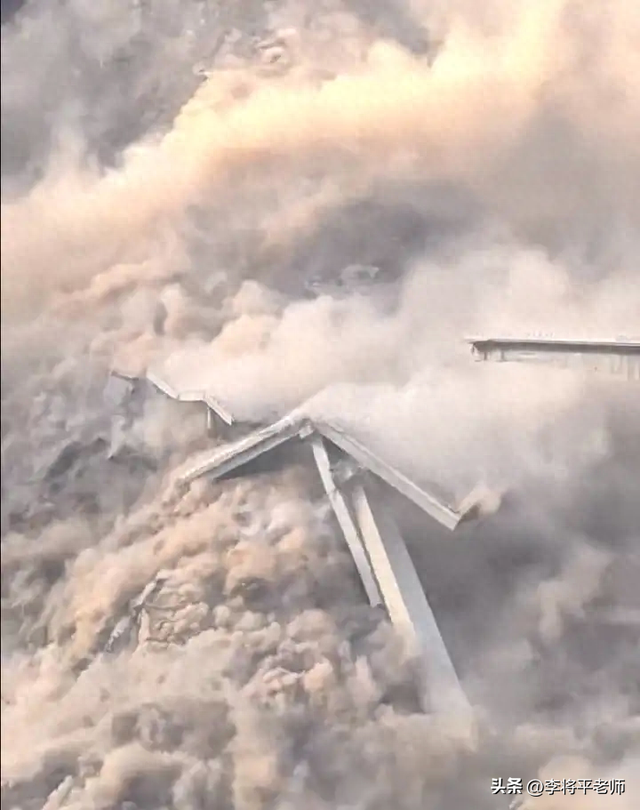 建成仅10个月，耗资数亿元，红旗桥塌了，是质量问题还是地质意外